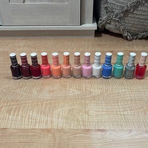 DND Nail Polish Assorted Colors (Never used)